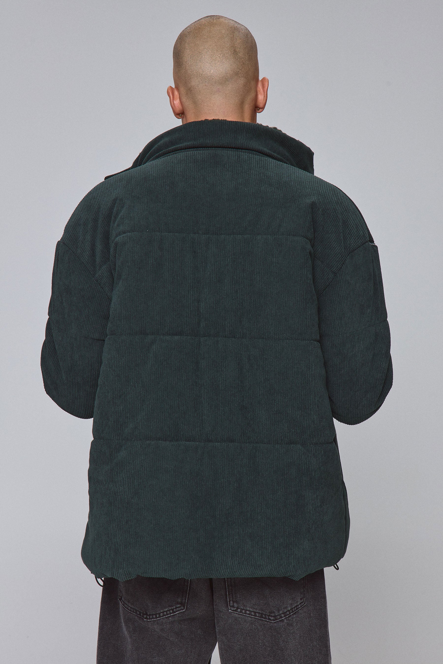 ג'קט קורדורוי מנופח