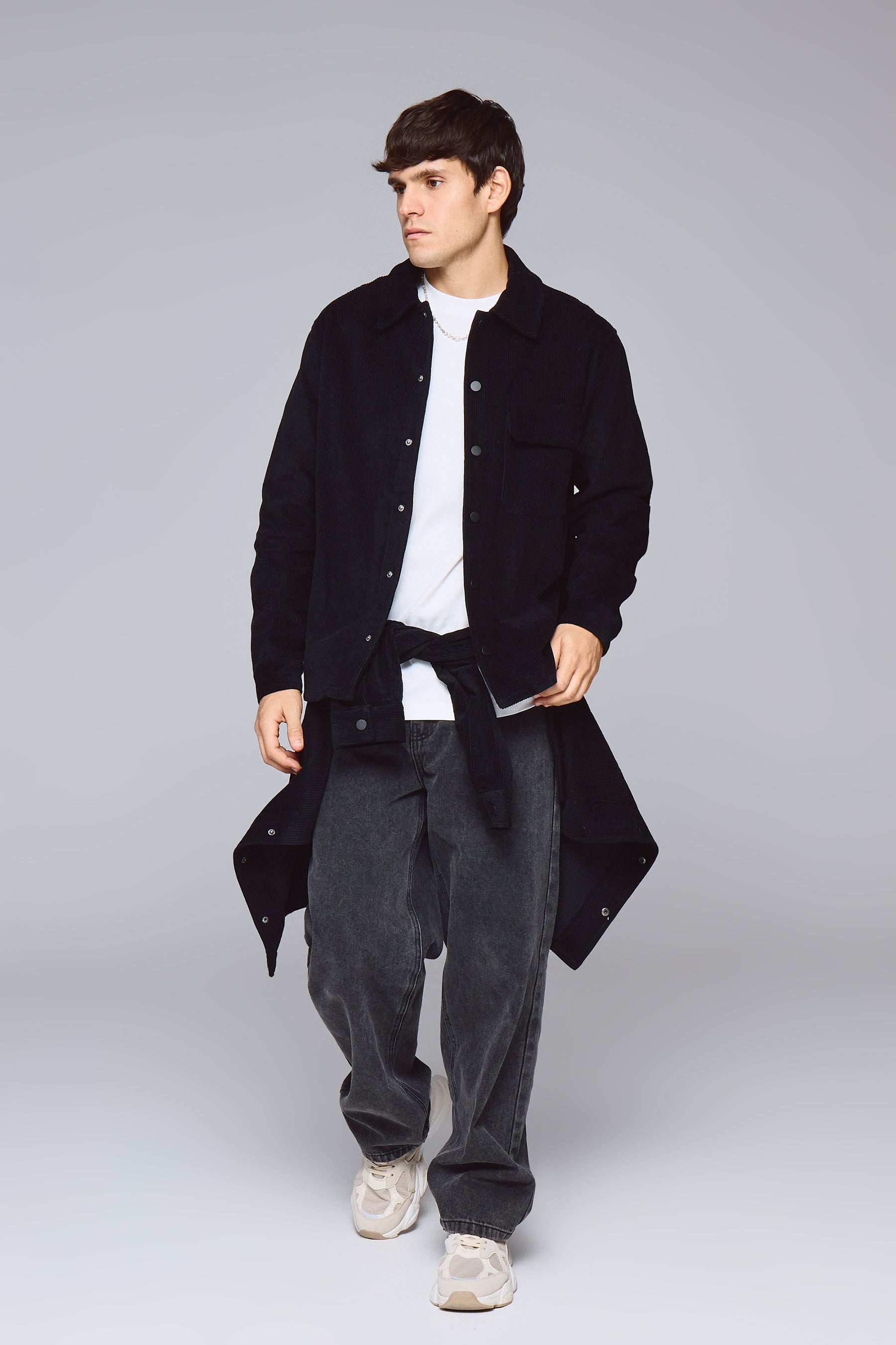 חולצת קורדורוי עם כיס