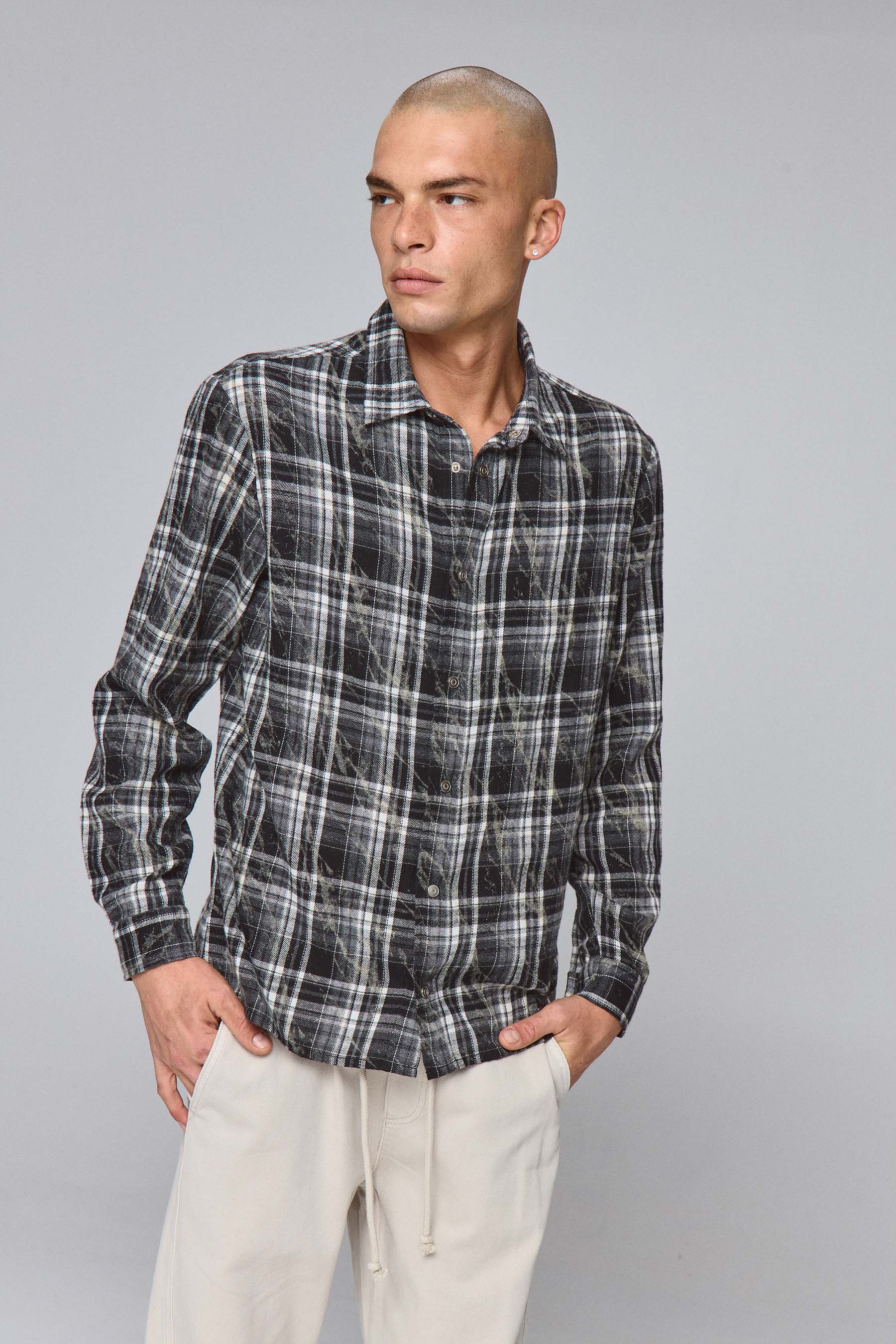 חולצת ווש משובצת