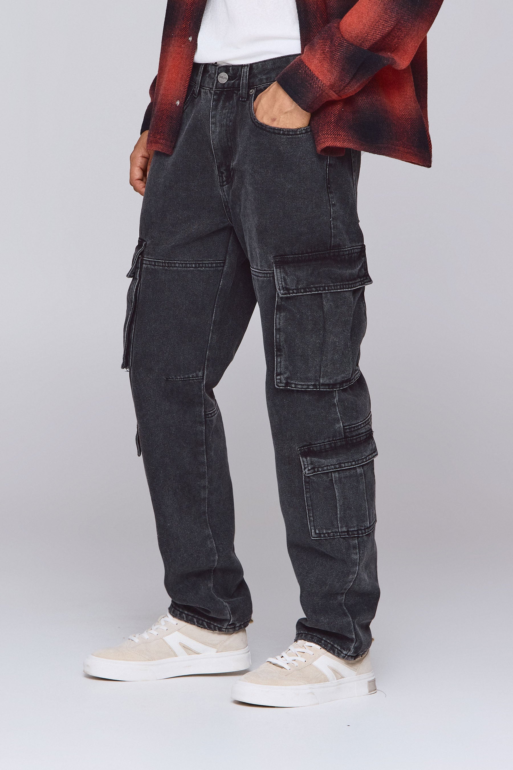 ג'ינס סופר קארגו סטריט