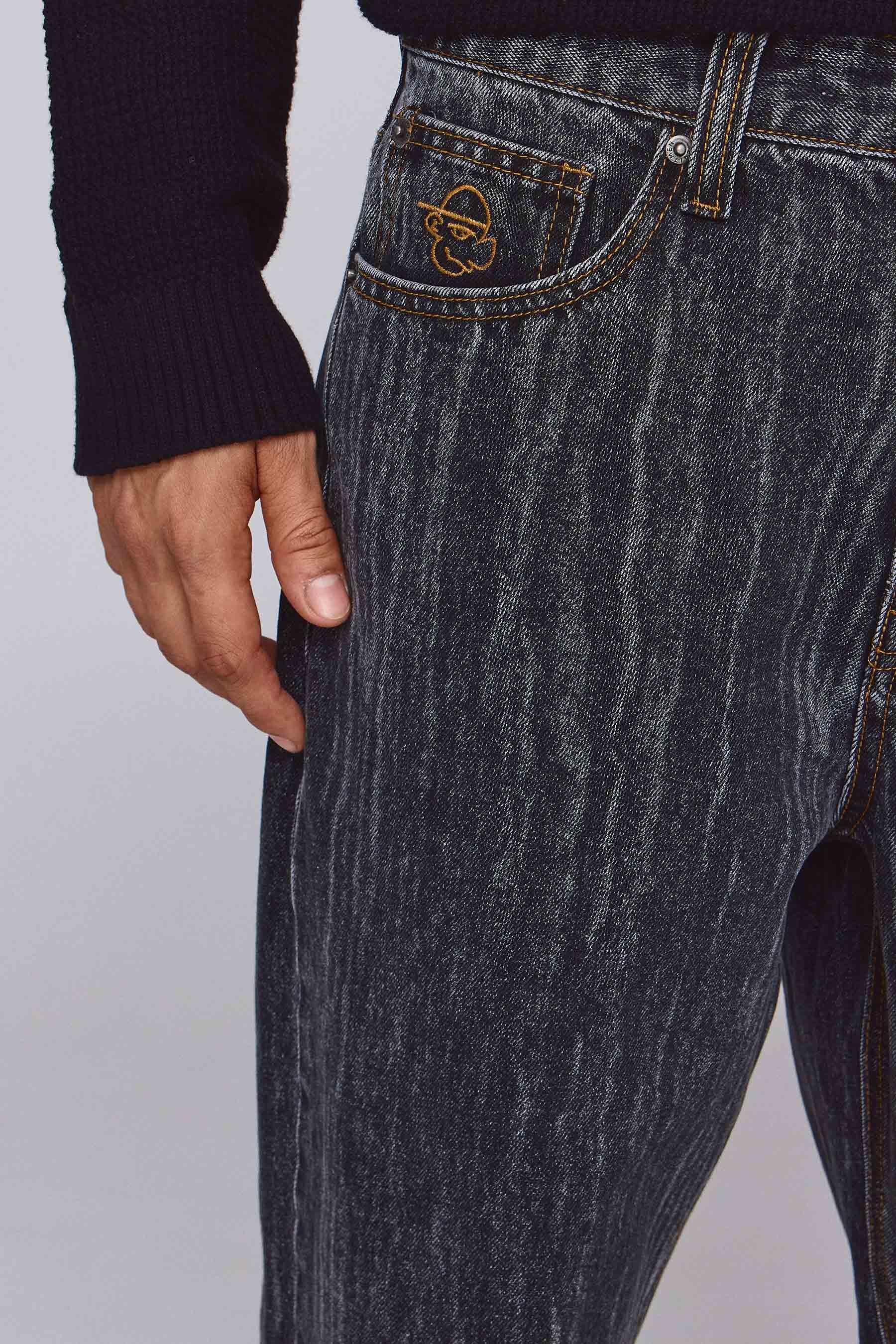 גינס טקסטורה גריי