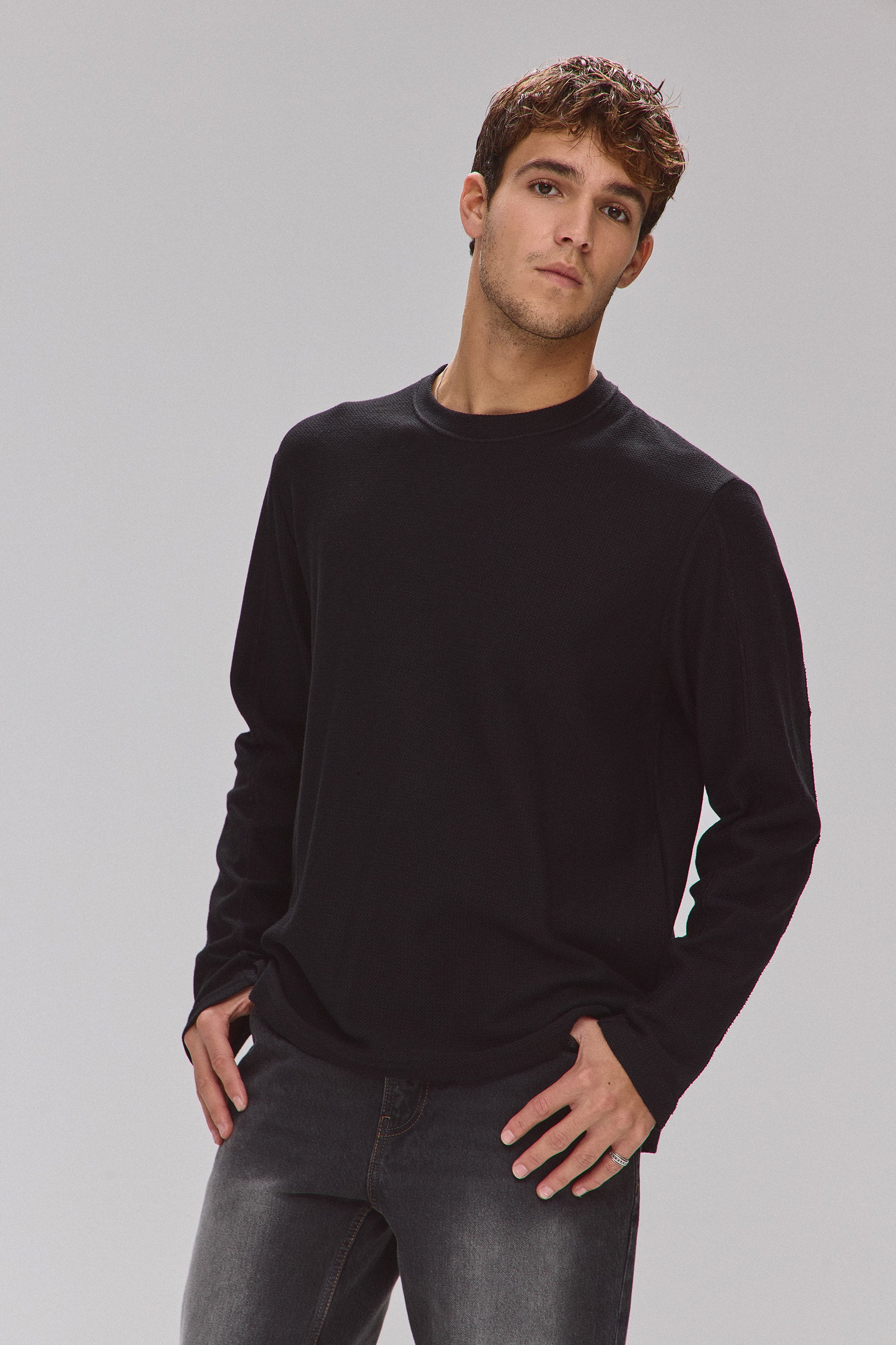 טי מונטי שרוול ארוך