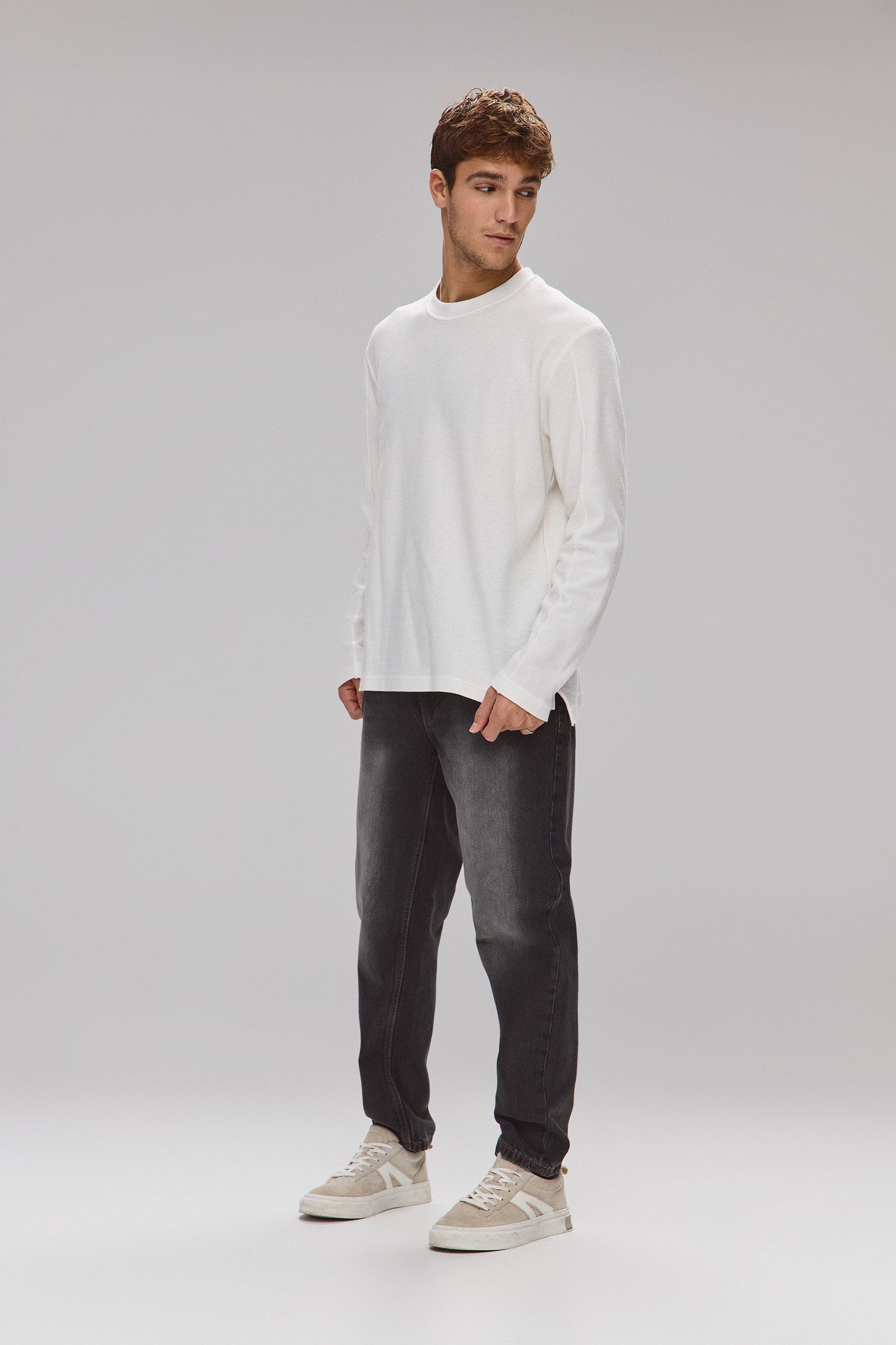 טי מונטי שרוול ארוך