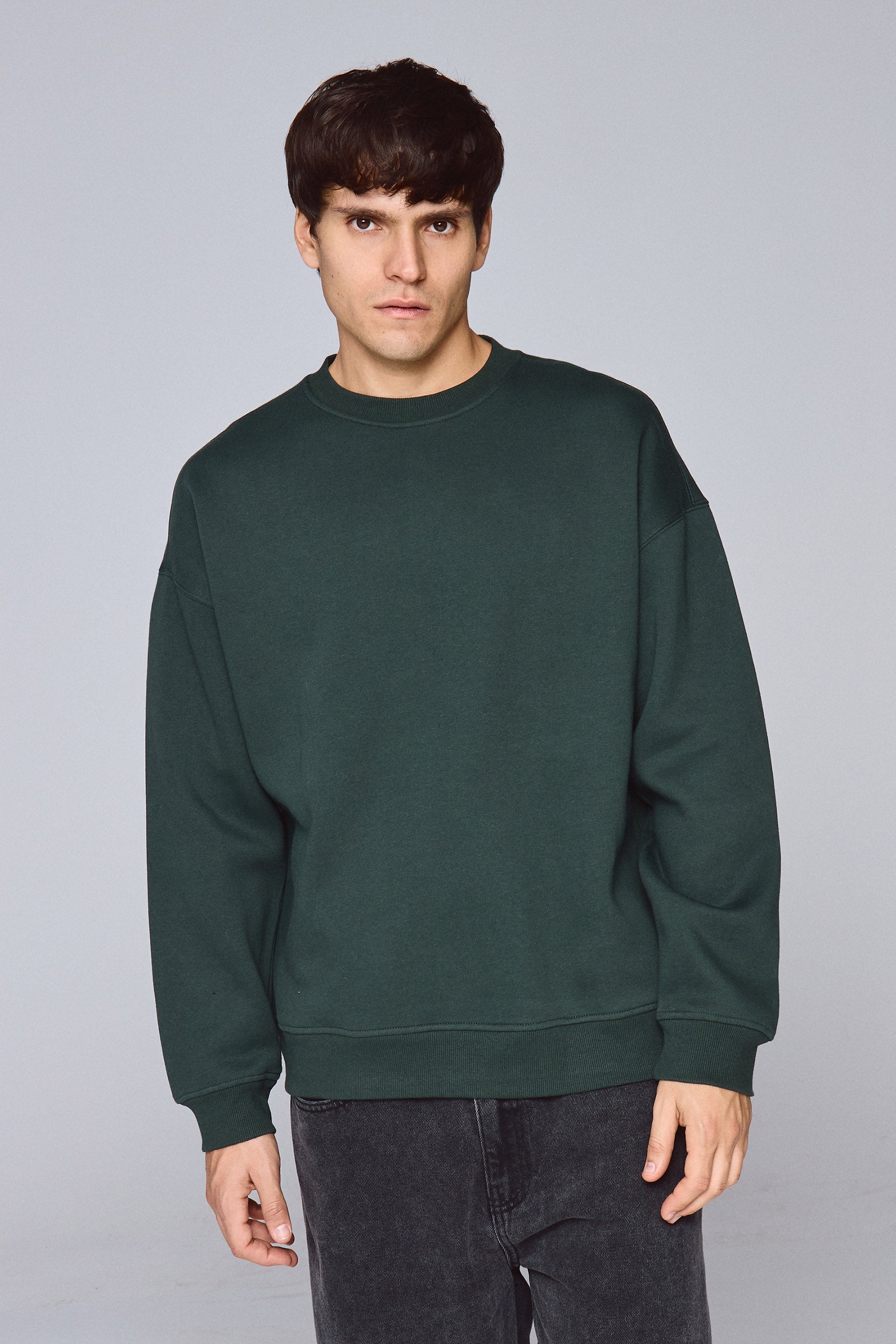 סווטשרט בייסיק ניקי