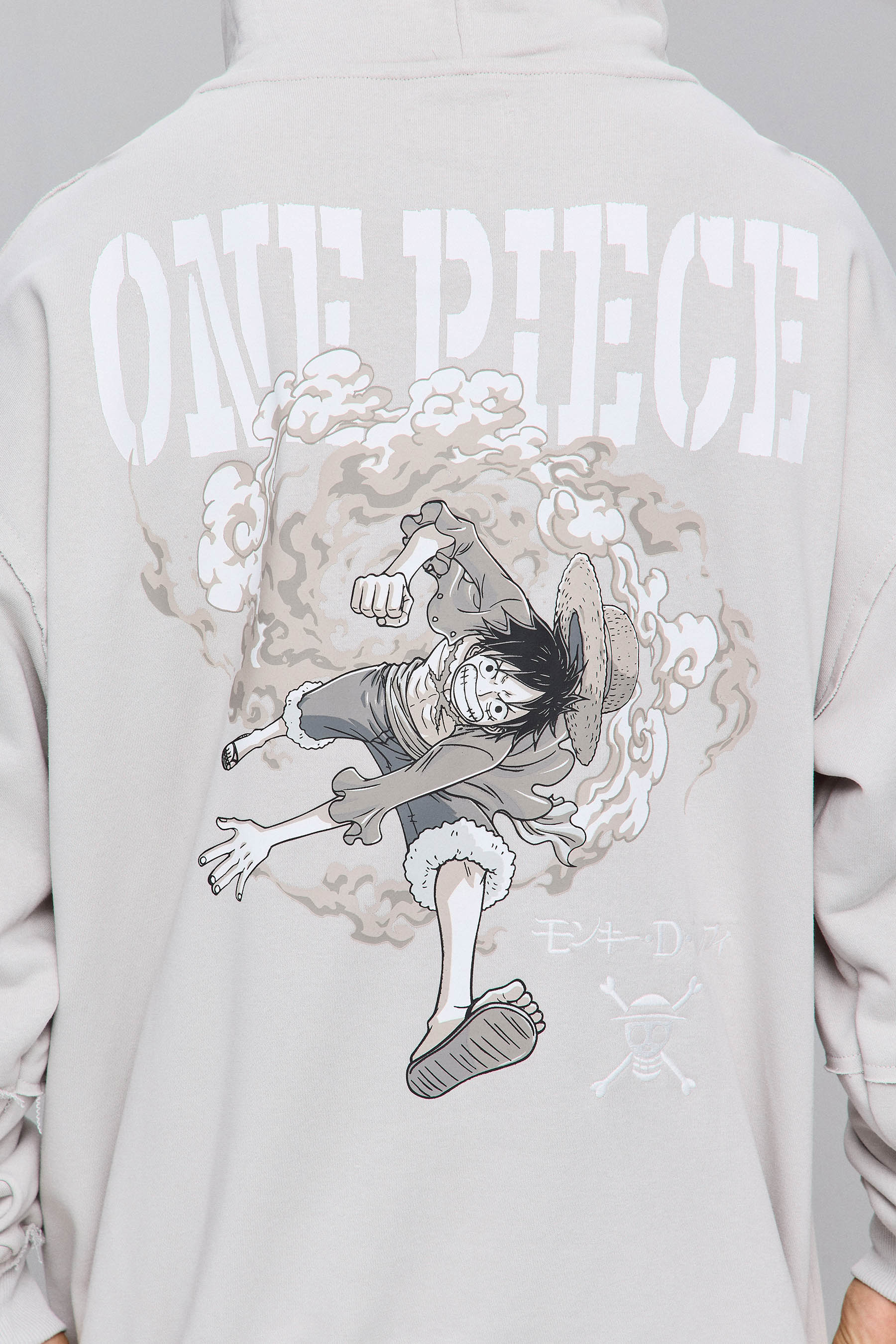 קפוצ'ון וואן פיס לופי