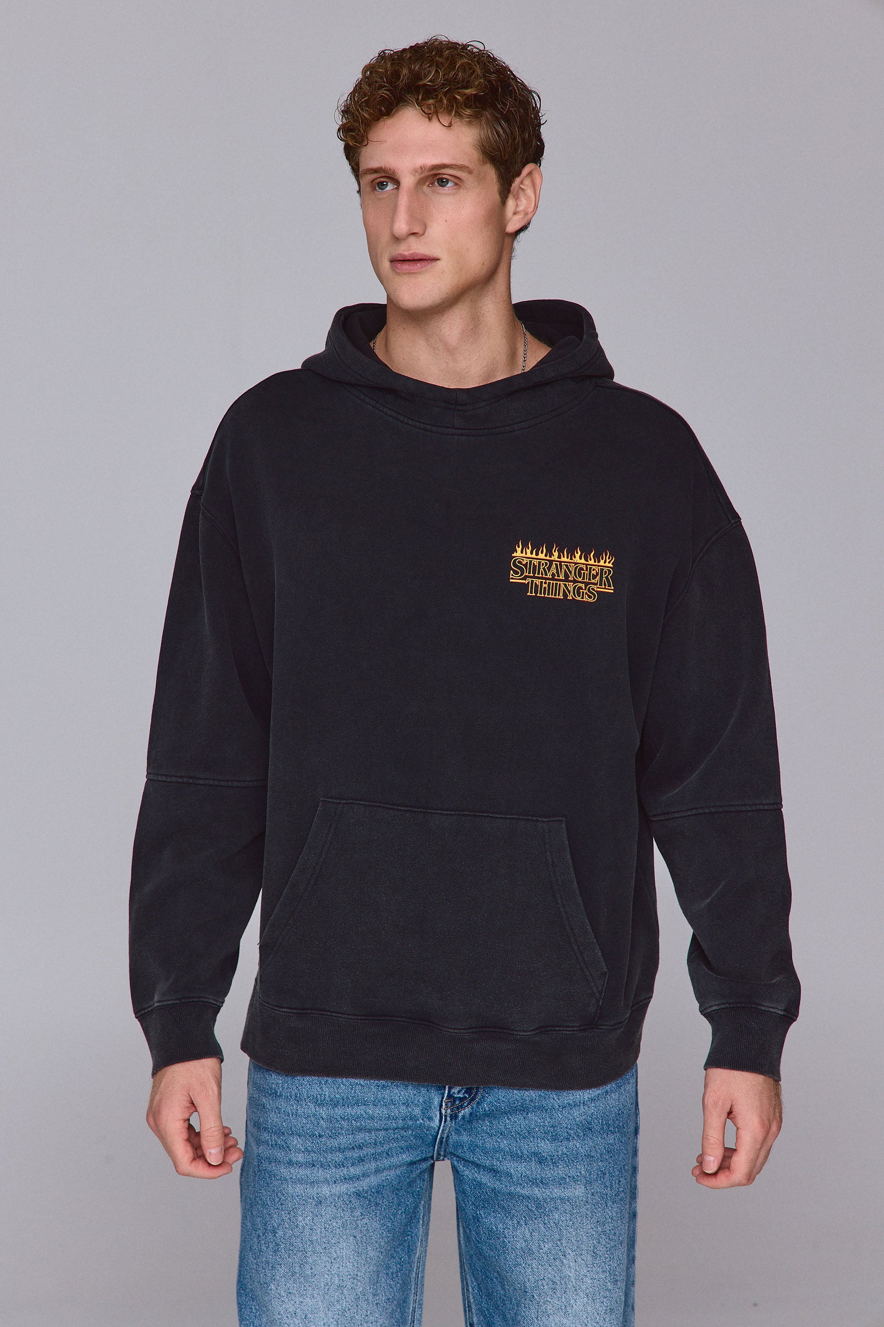 קפוצ'ון סטריינג'ר ת'ינגס כתום