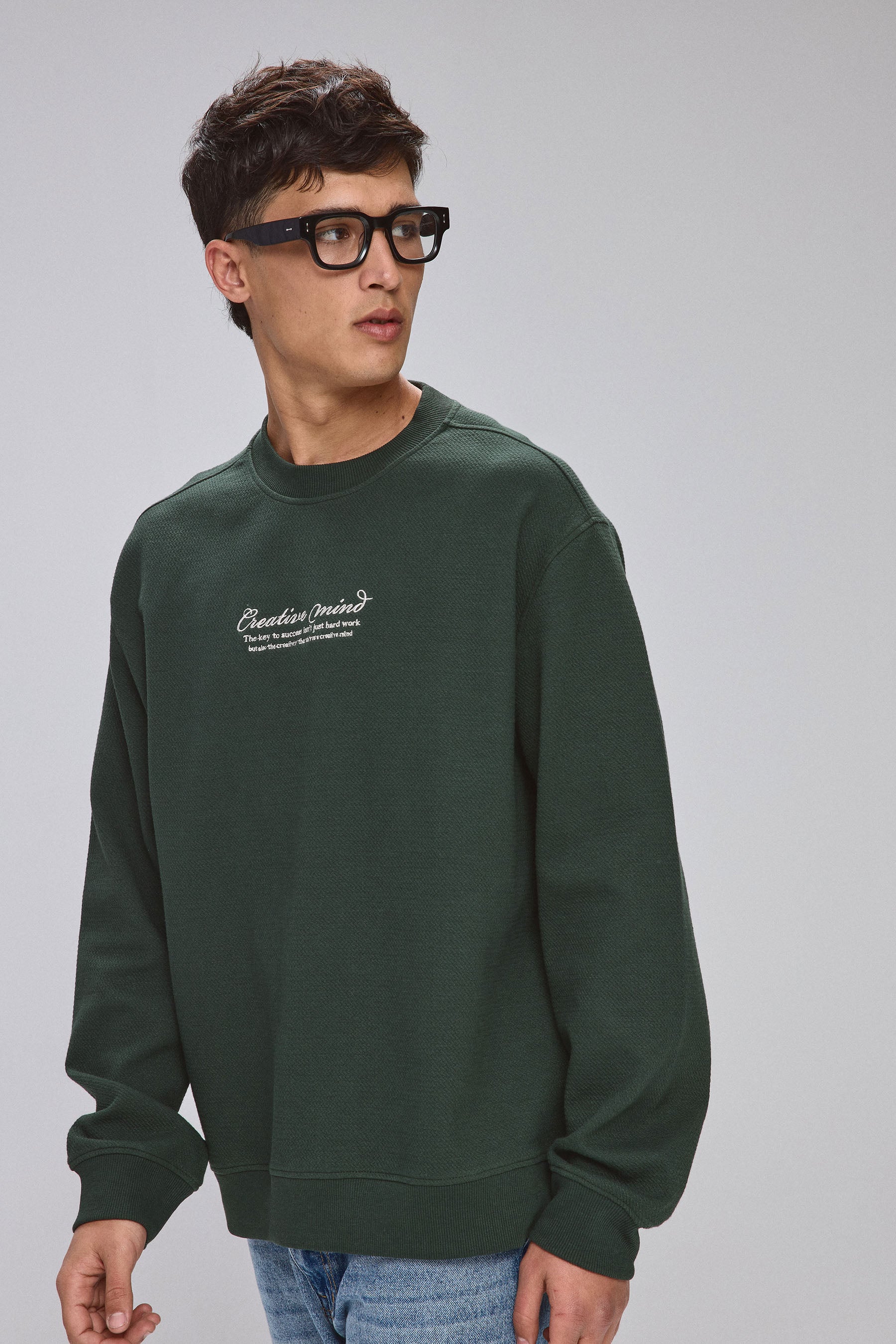 סווטשרט טקסטורה בייסיק