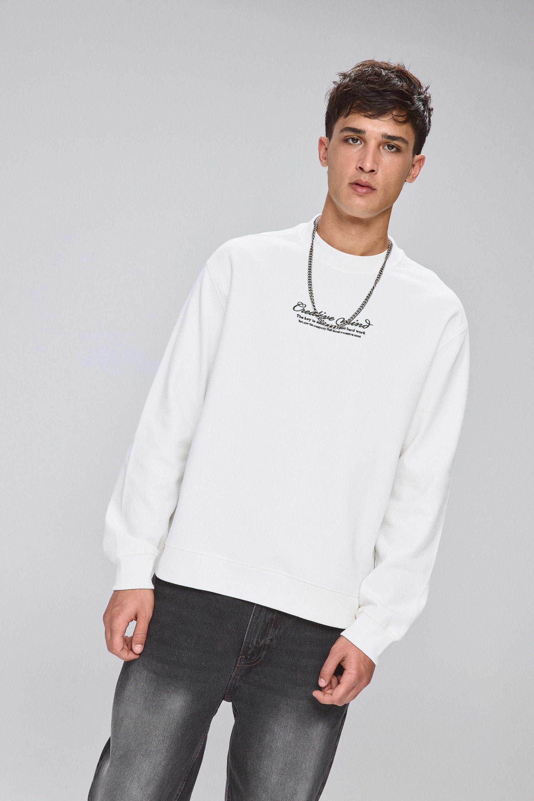 סווטשרט טקסטורה בייסיק