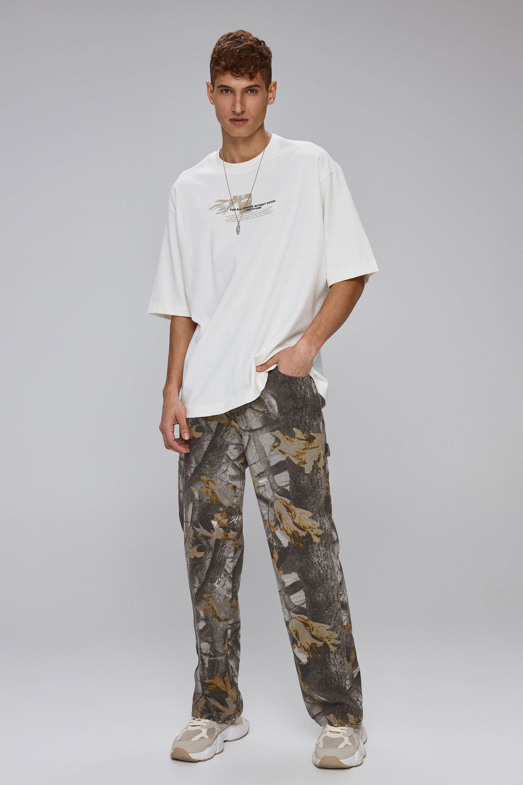 ג'ינס קרפנטר פרחוני