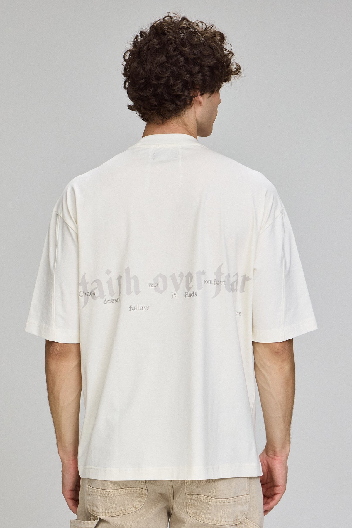 FAITH טי בוקס לייקרה