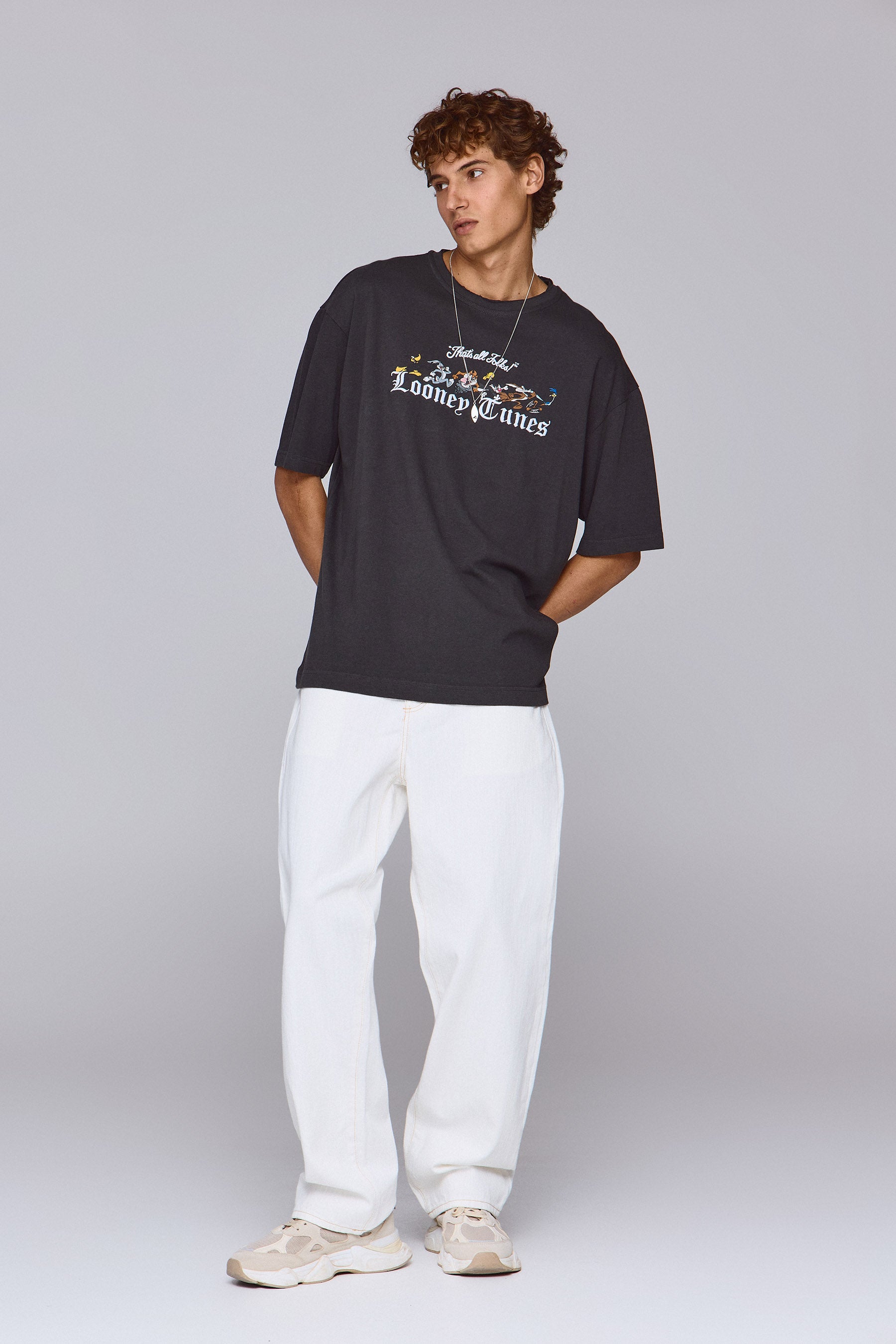 טי וואש לוני טונס