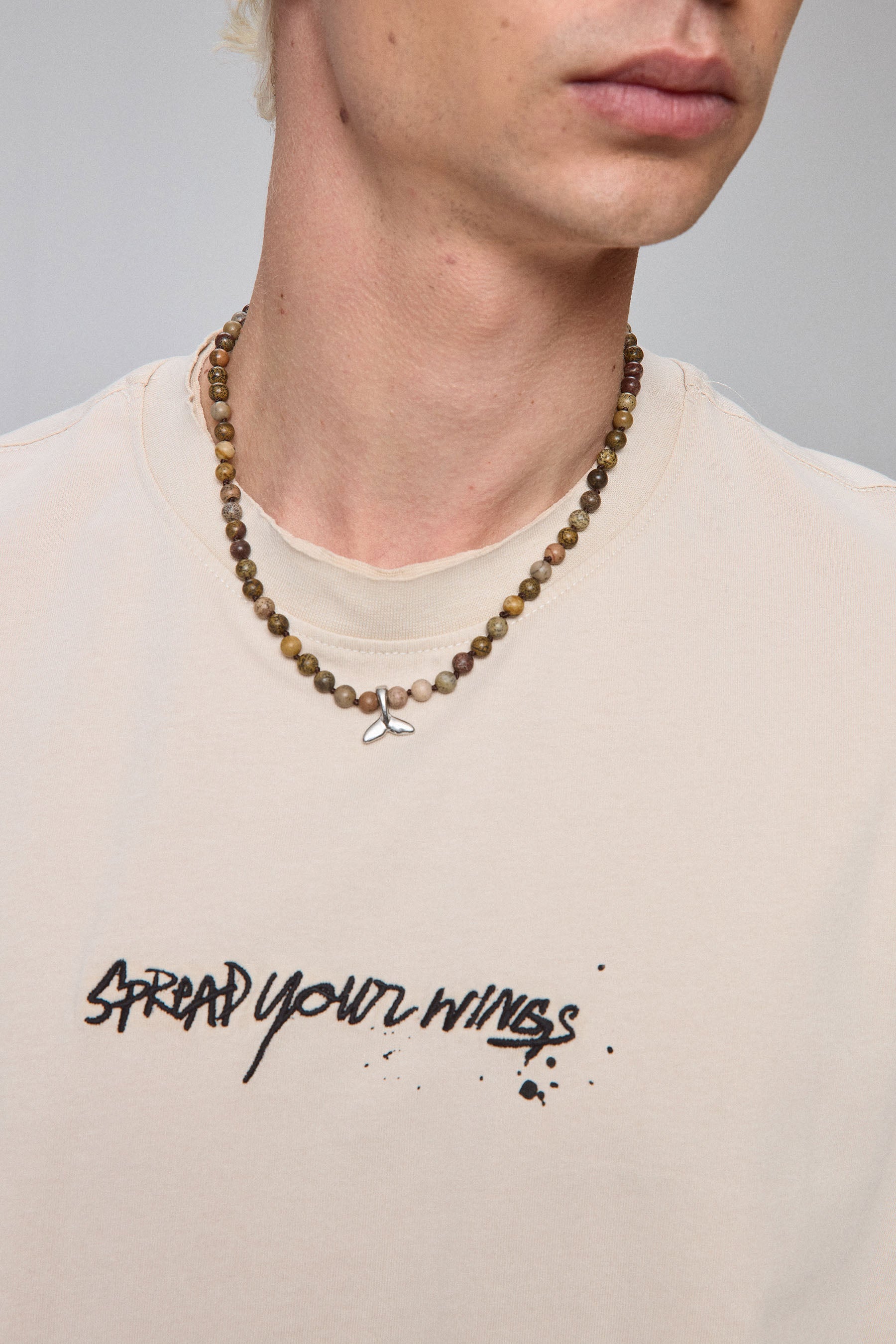 טי כנפיים שטופה