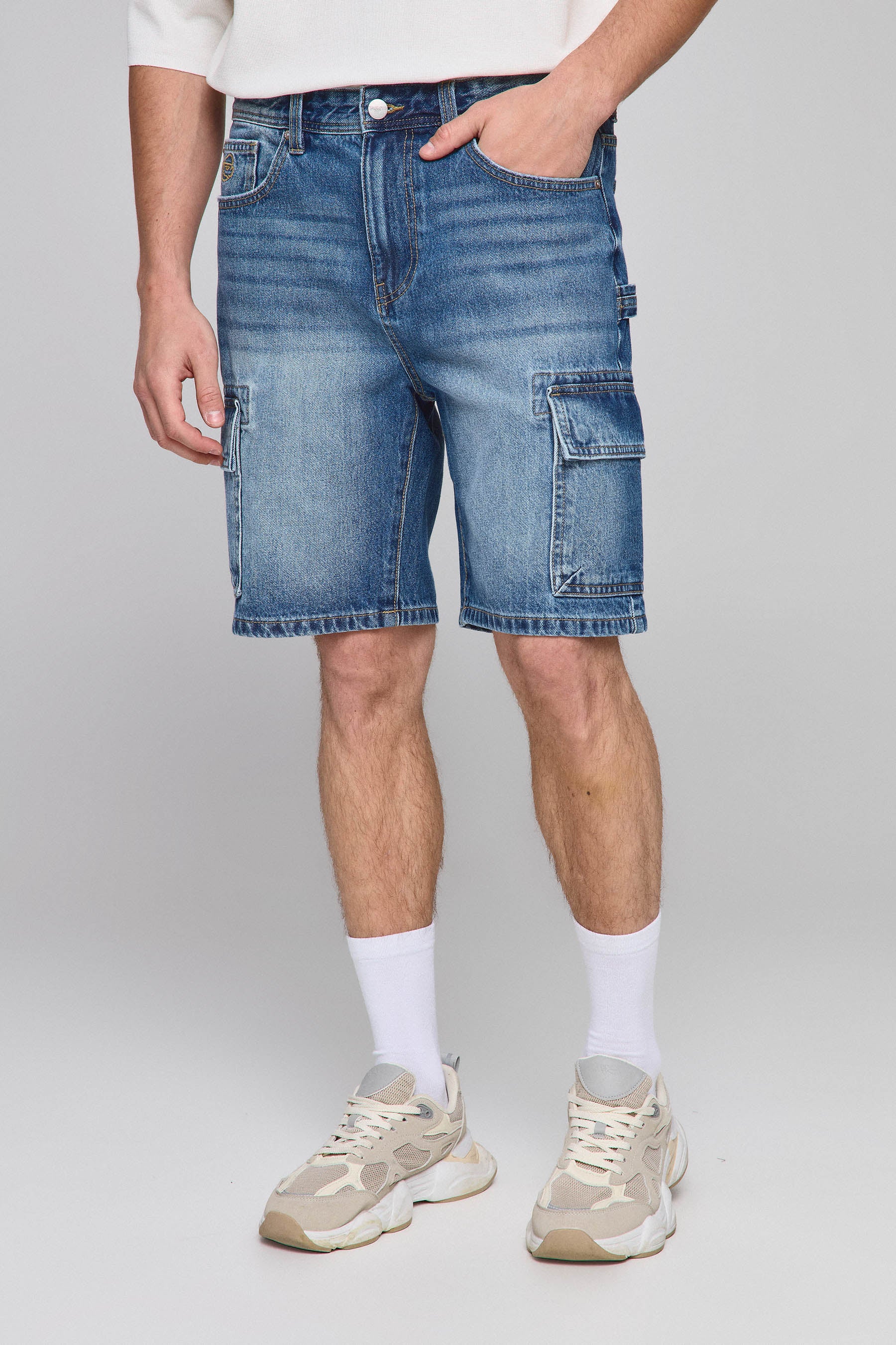 ברמודה ג'ינס קרגו סטריט ברסה