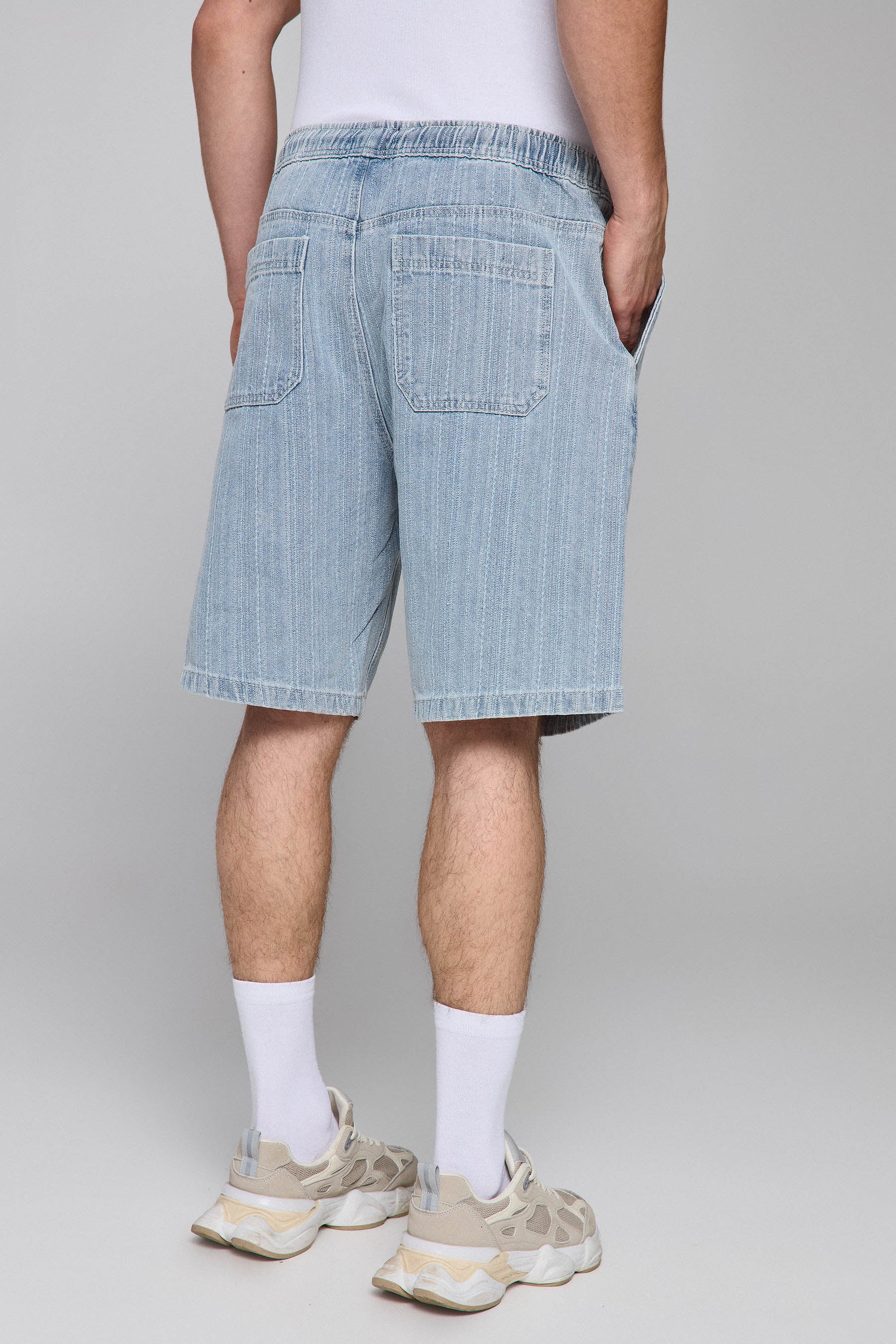 ברמודת ג'ינס סט ז'אקרד