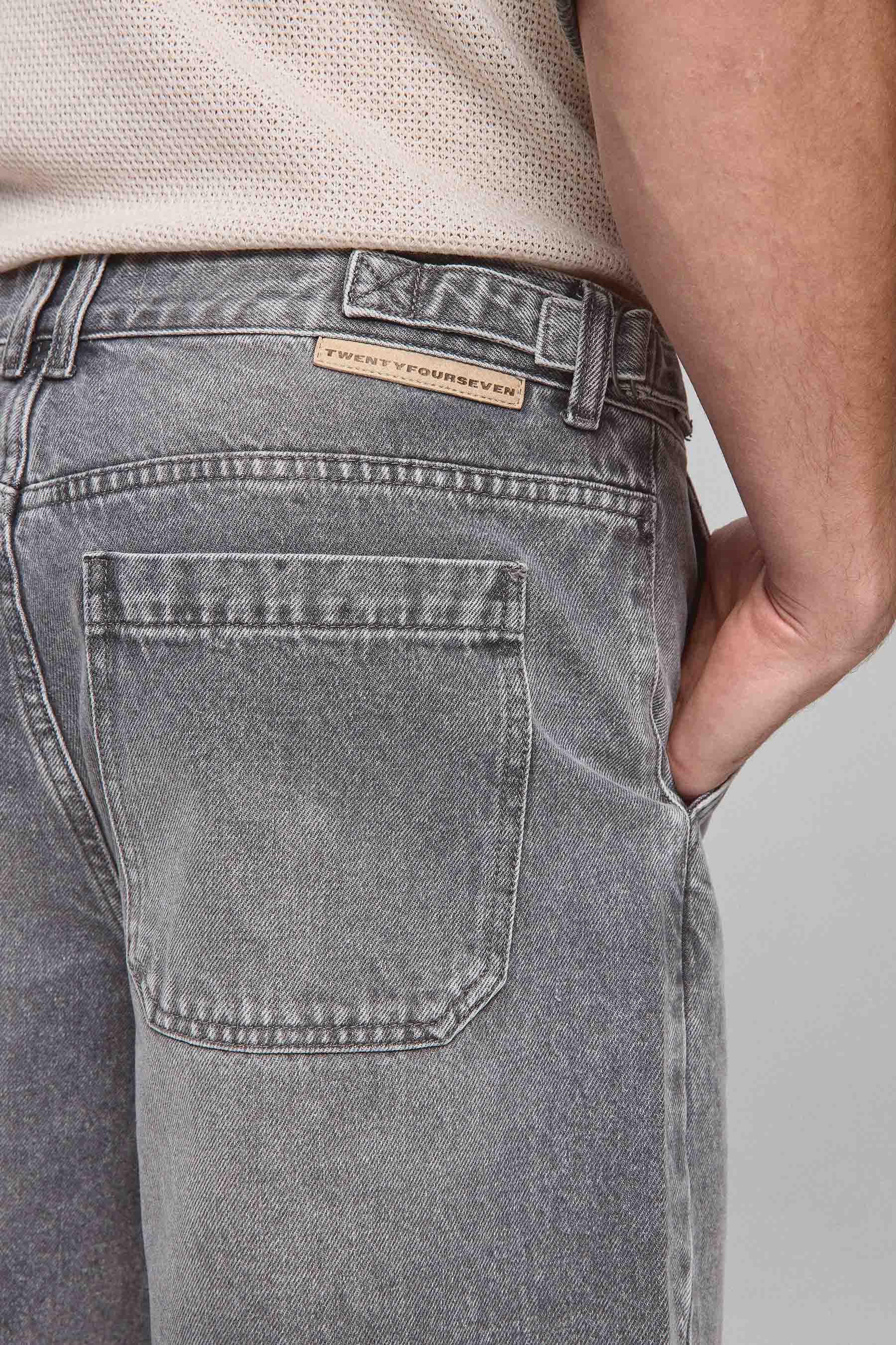 ברמודה ג'ינס קפלים