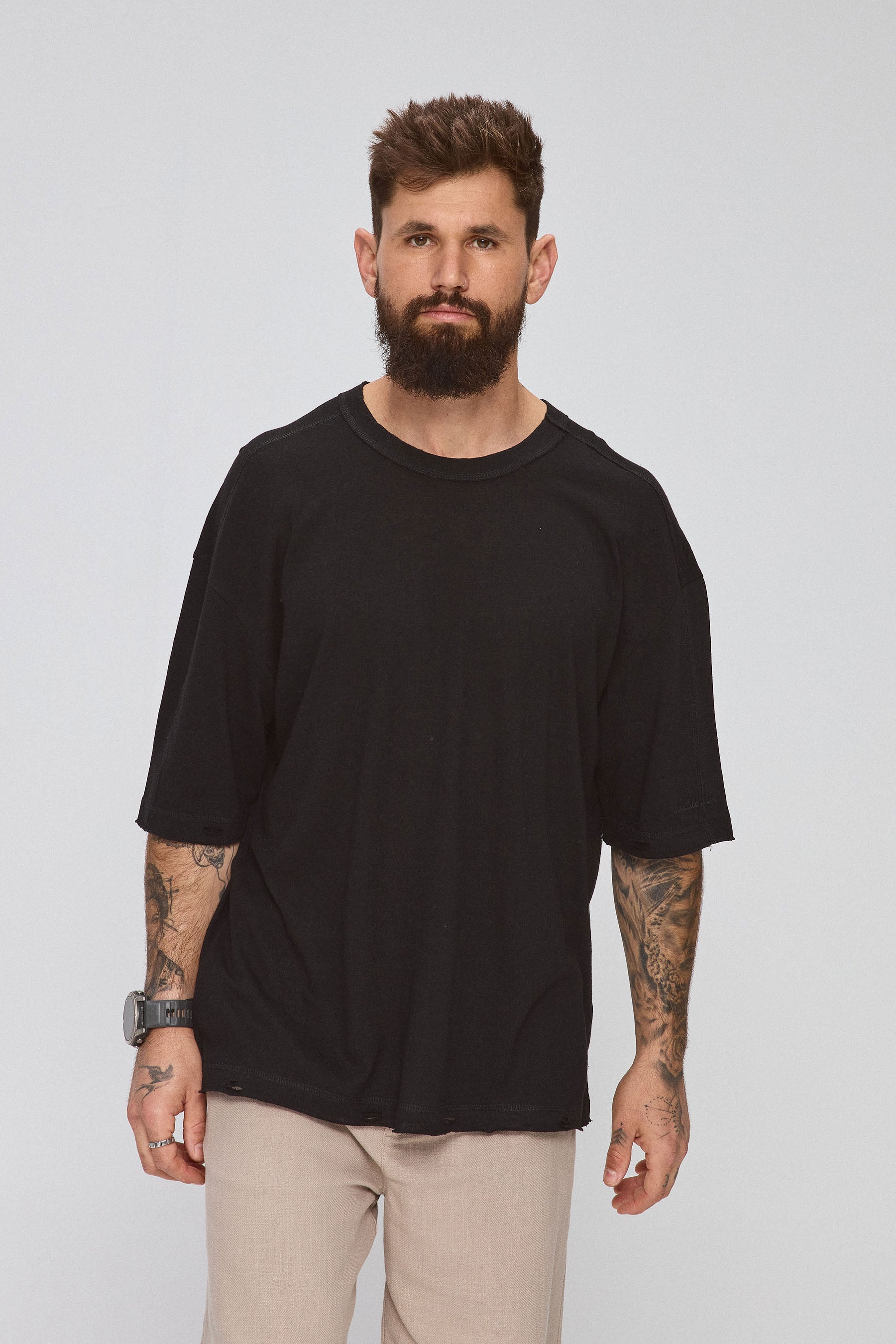 טי מיקונוס סטיץ'