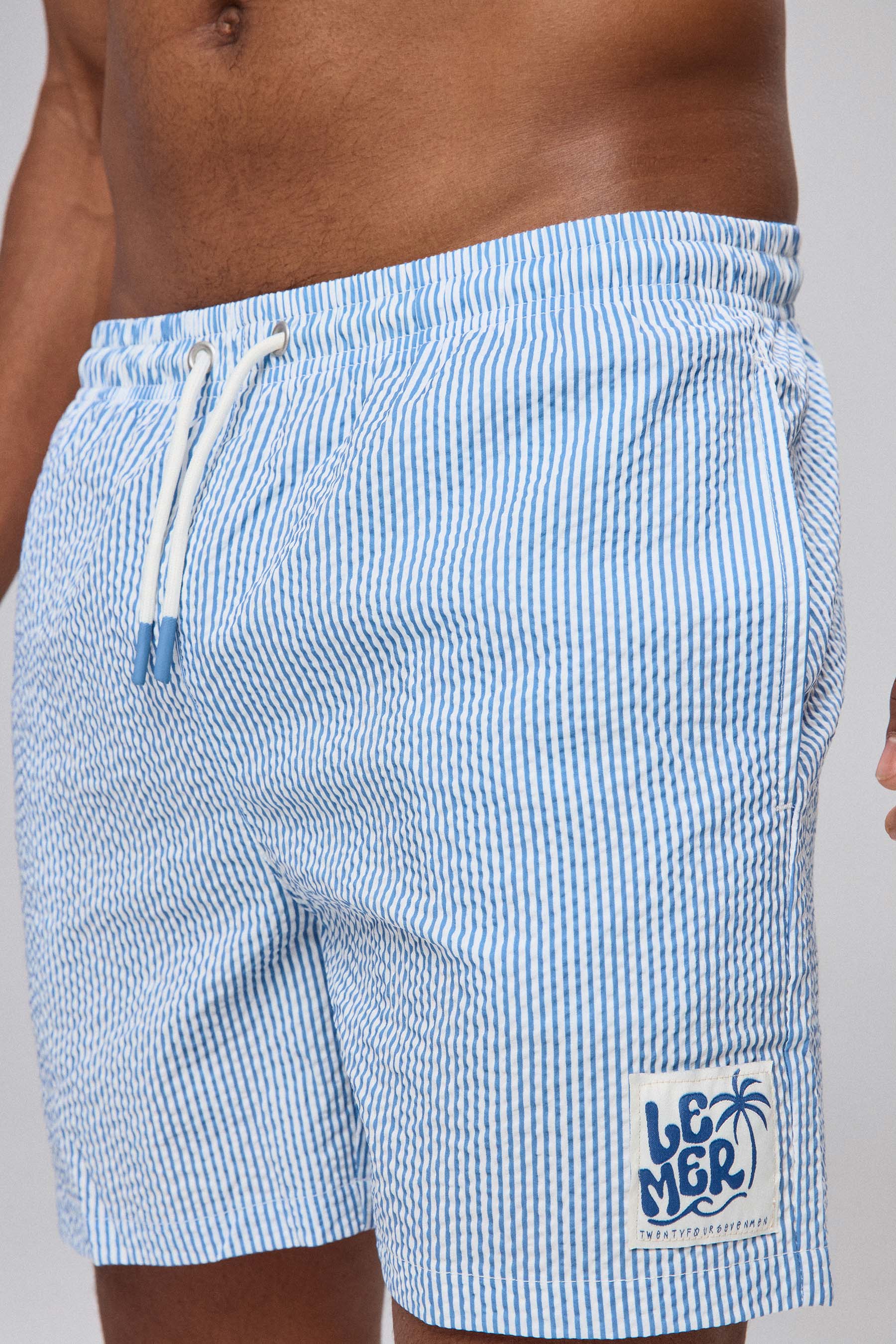 בגד ים- סירסאקר פסים